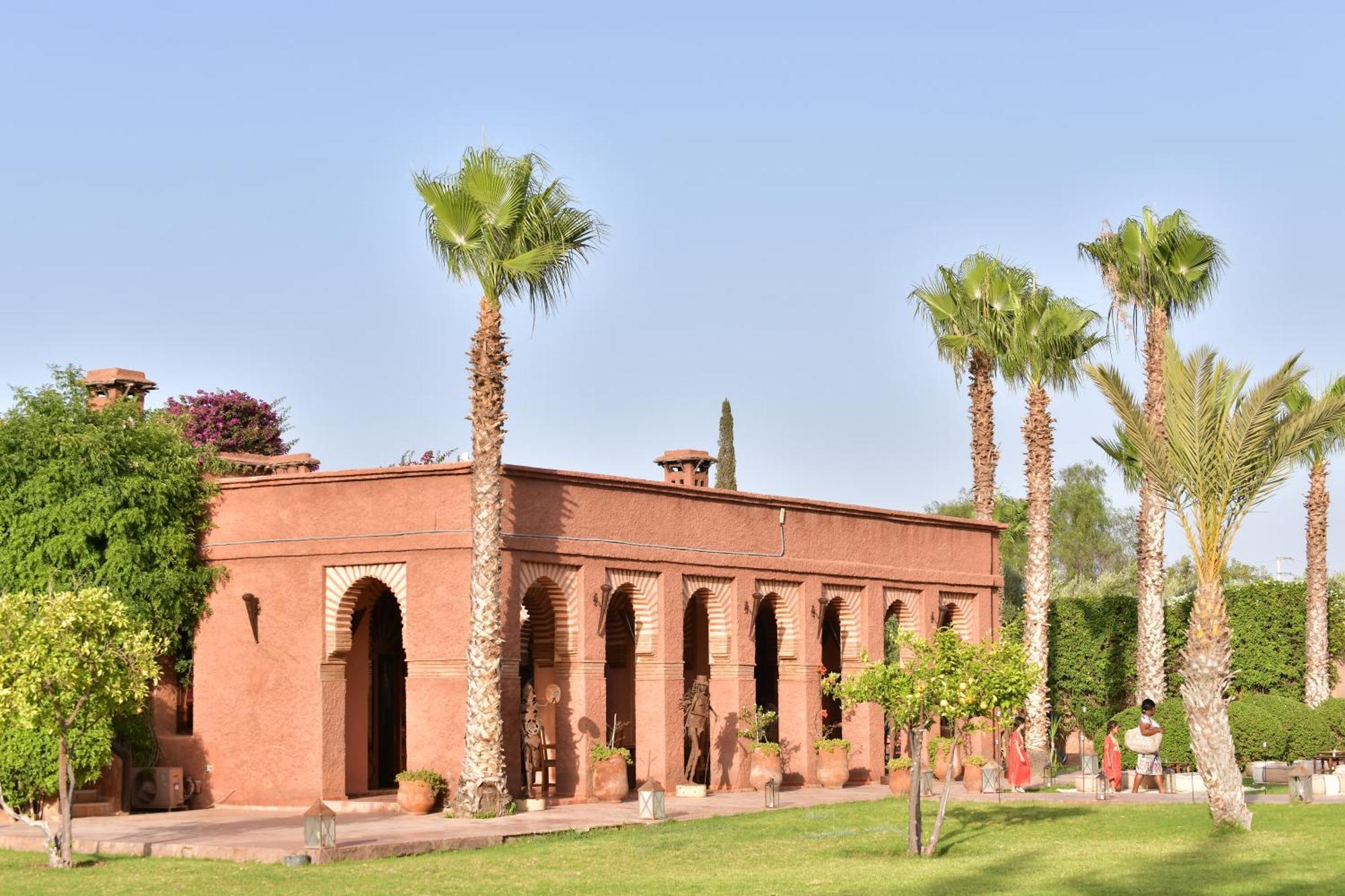 Отель Les Jardins De Marrakech Ouled Moumen Экстерьер фото